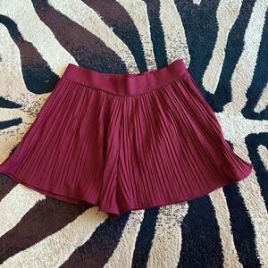 Zara Burgundy Houndstooth Shorts